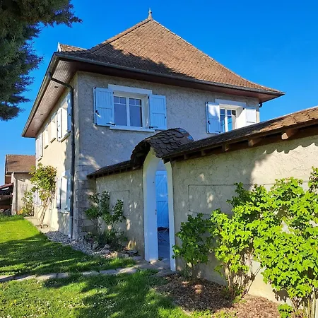 Holiday home Charmante Maisonnette Avec Piscine Partagee *